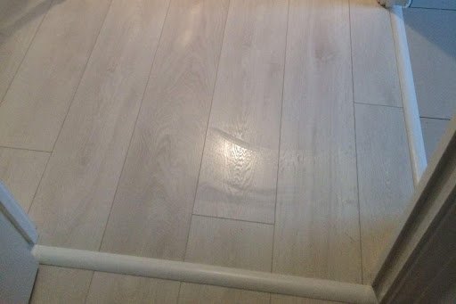 T-bar Transitions with Vinyl Flooring